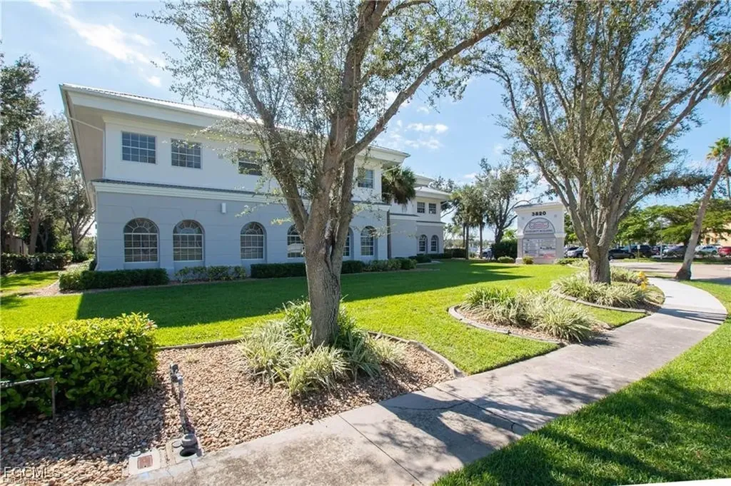 3820 Colonial Boulevard Fort Myers FL 33966