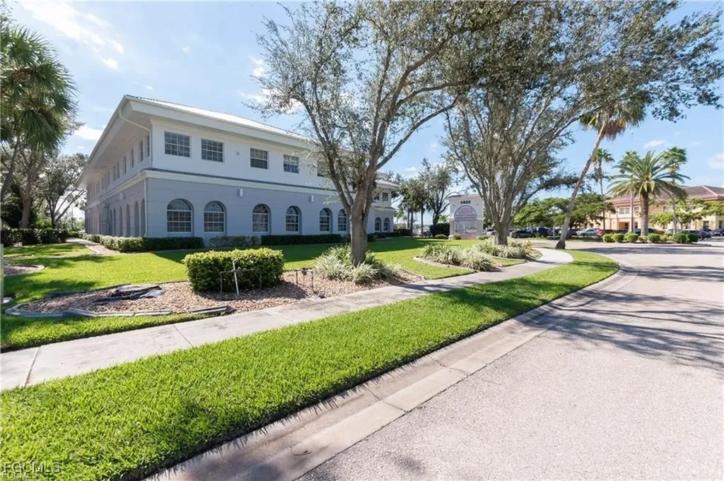 3820 Colonial Boulevard Fort Myers FL 33966