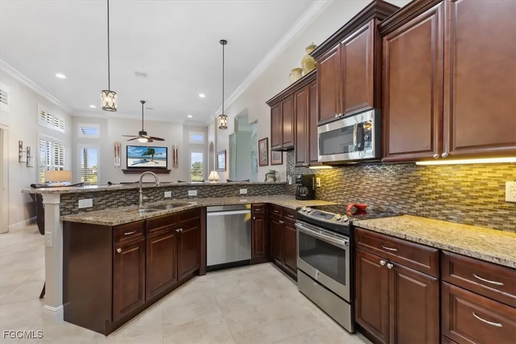 3380 Chestnut Grove Drive Alva FL 33920