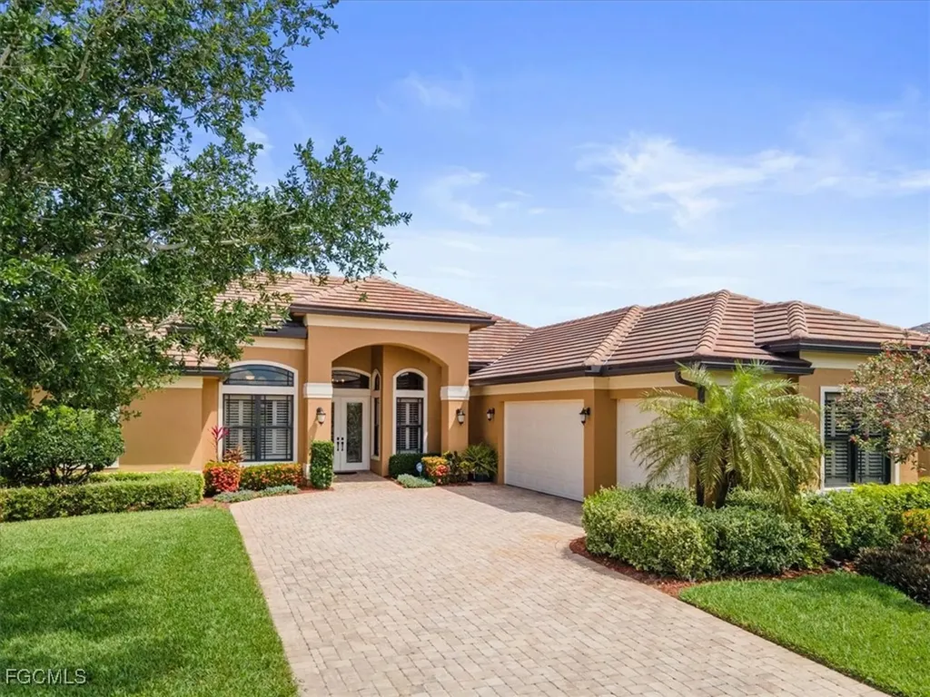 3380 Chestnut Grove Drive Alva FL 33920