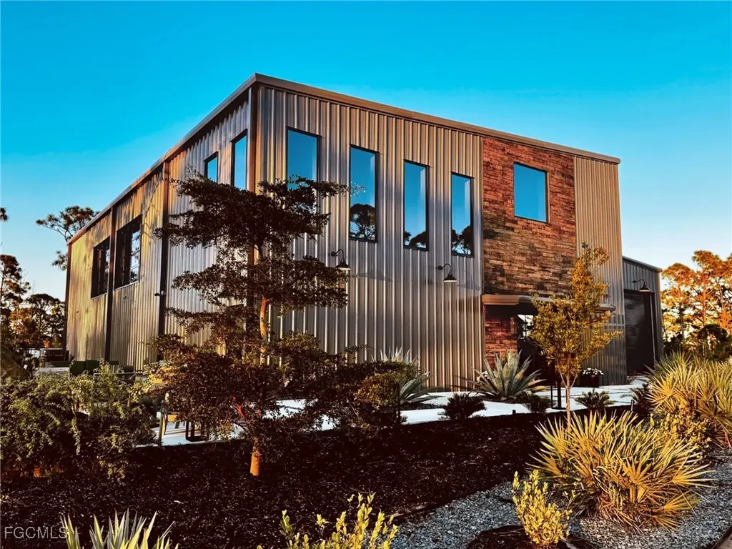 4412 Pinetree Boulevard St. James City FL 33956