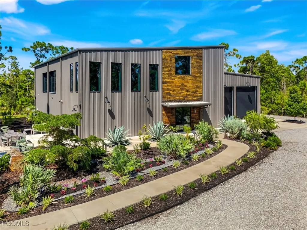 4412 Pinetree Boulevard St. James City FL 33956