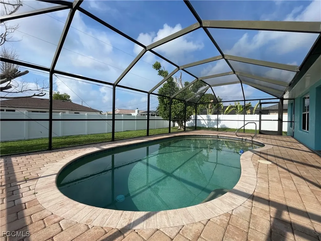 630 SW 28th Terrace Cape Coral FL 33914