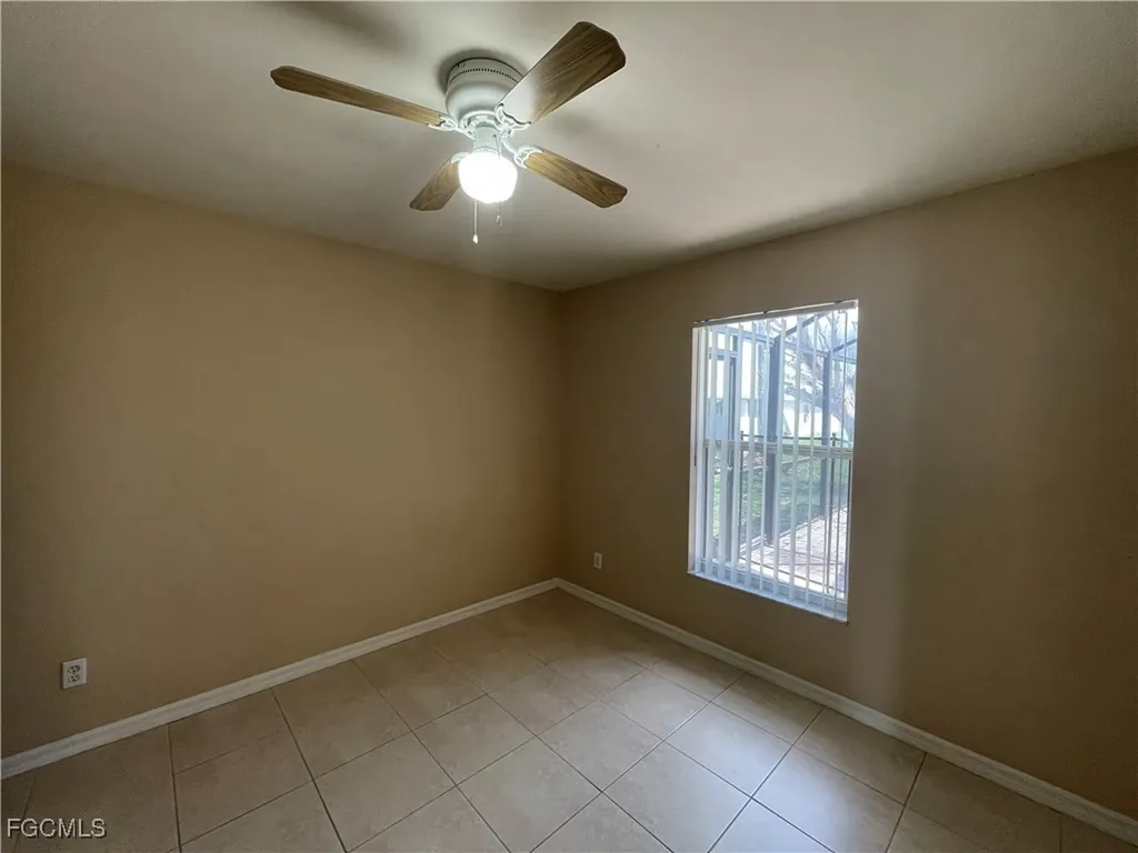 630 SW 28th Terrace Cape Coral FL 33914