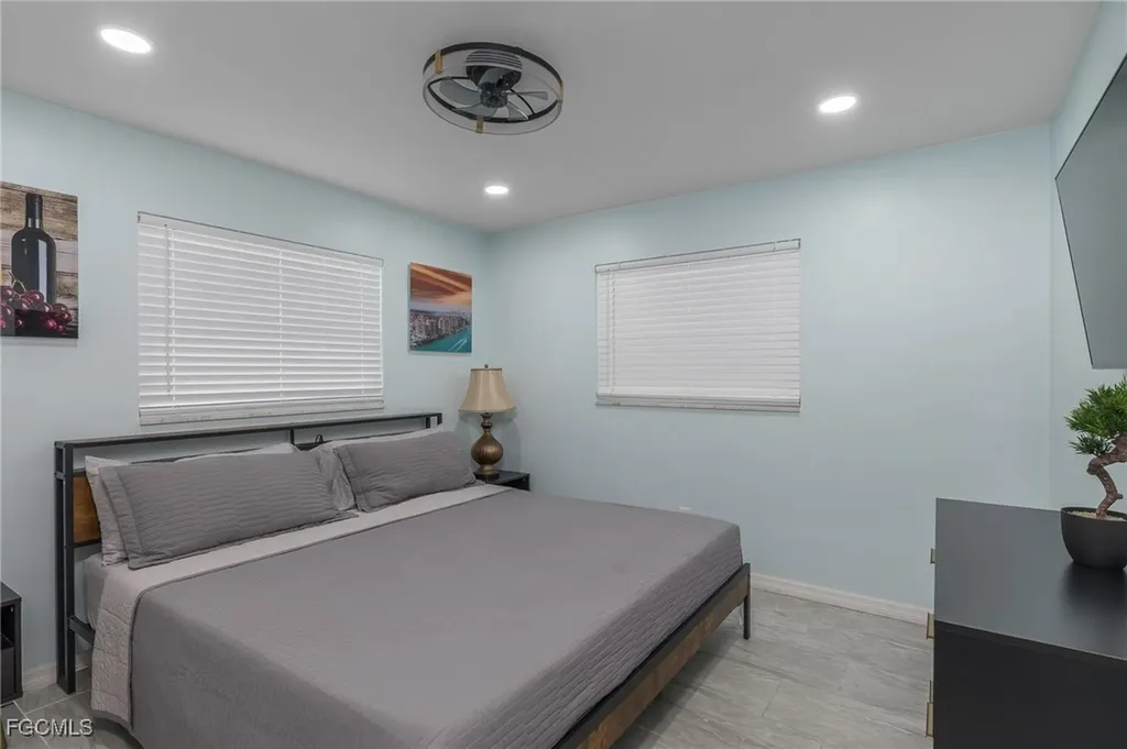 510 SW 51st Terrace Cape Coral FL 33914