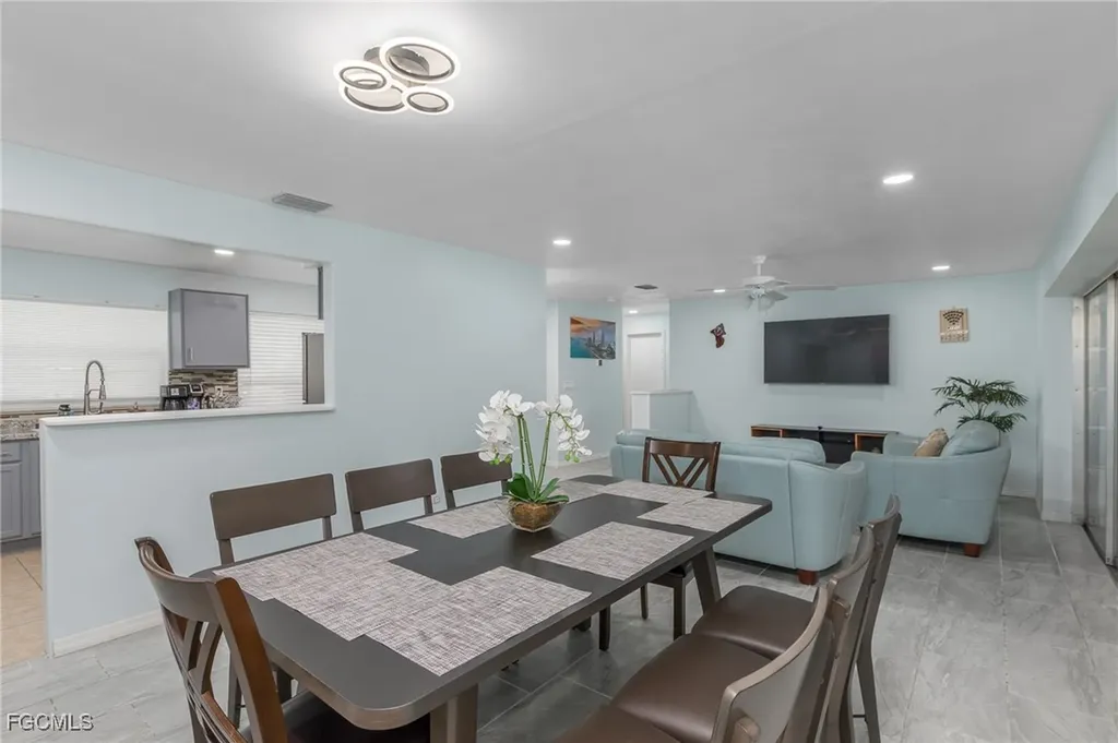 510 SW 51st Terrace Cape Coral FL 33914