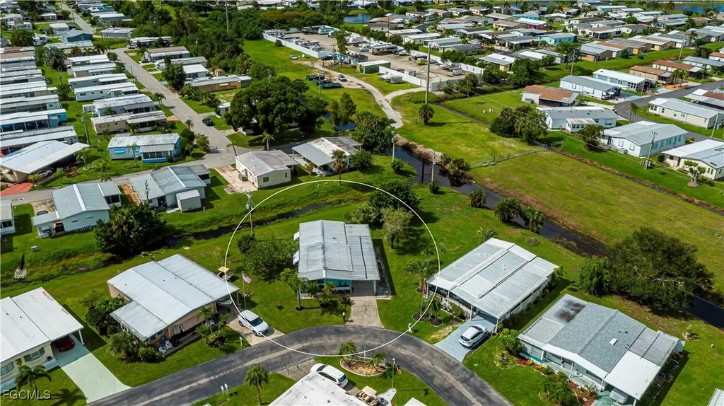 3204 Pluto Circle North Fort Myers FL 33903