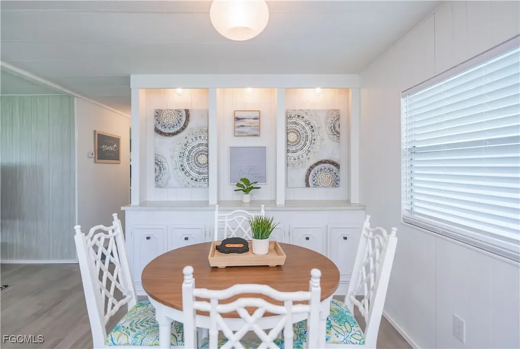 3204 Pluto Circle North Fort Myers FL 33903