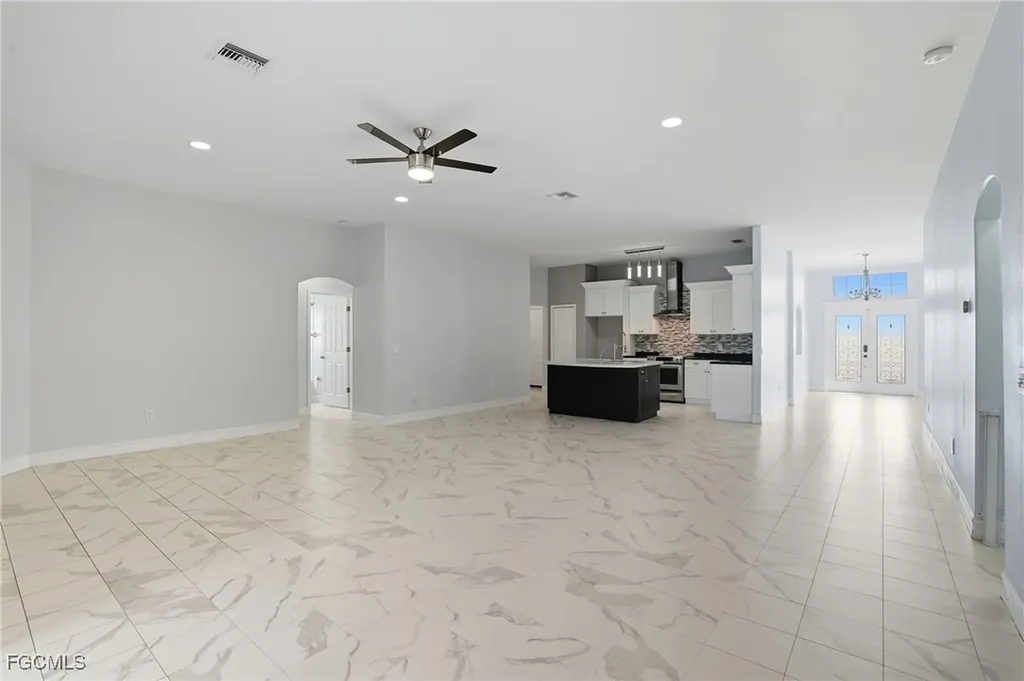 314 SW 26th Place Cape Coral FL 33991