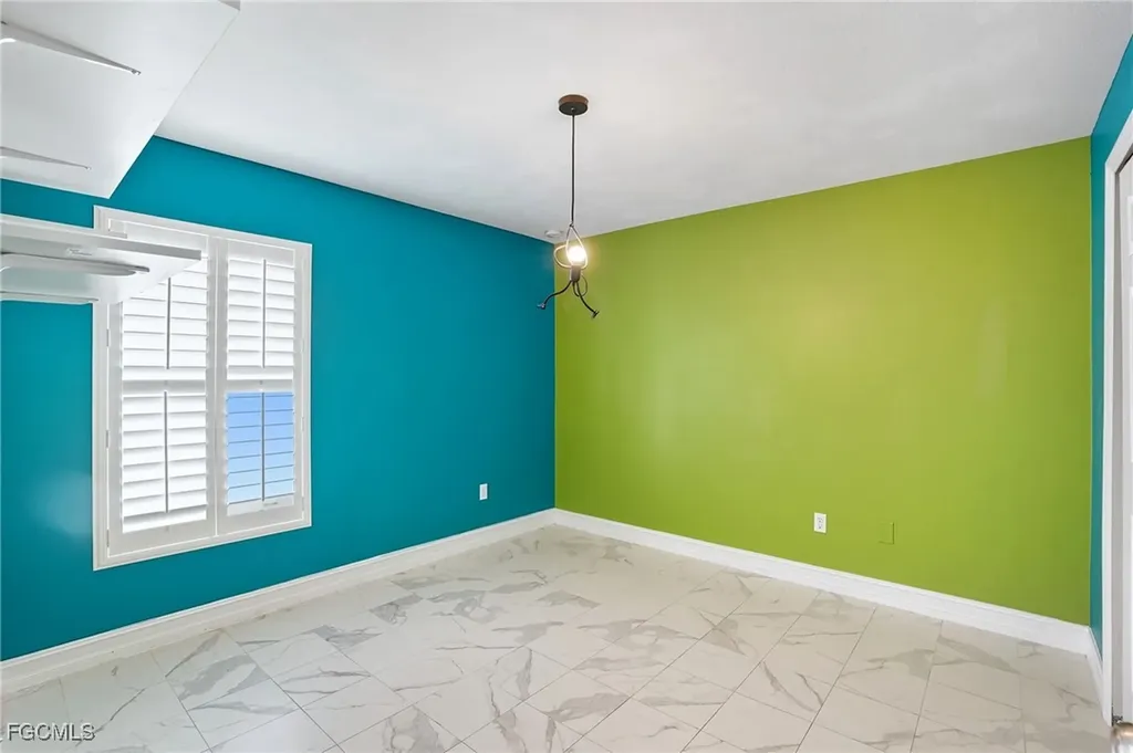 314 SW 26th Place Cape Coral FL 33991