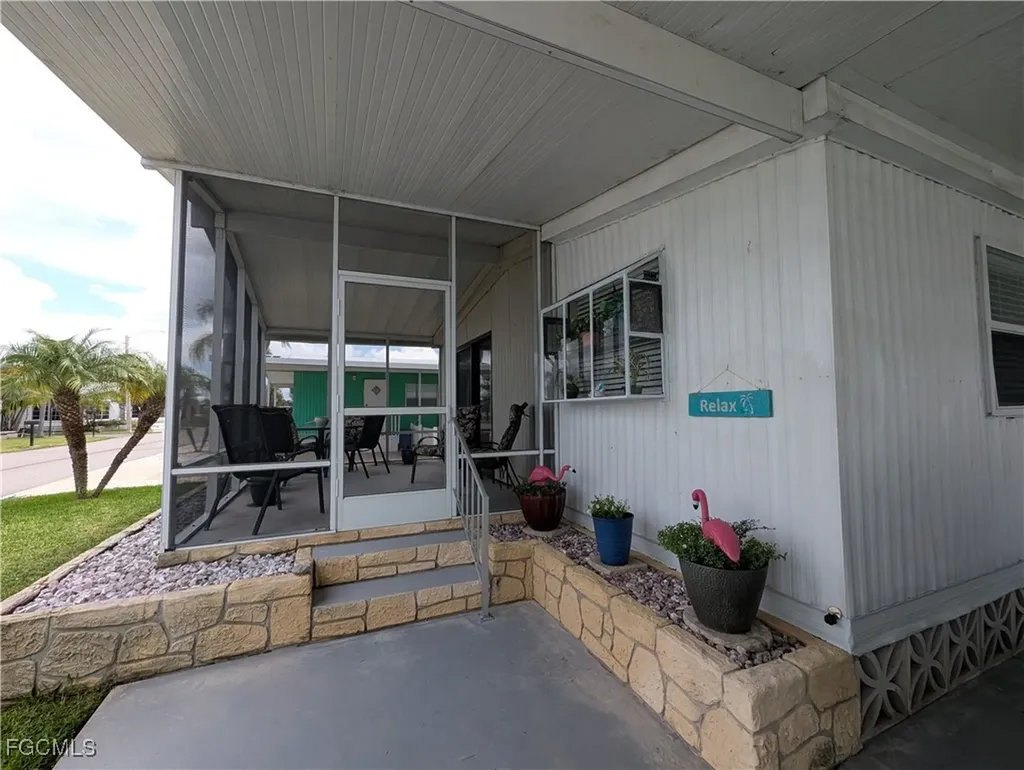 3390 Galaxy Way North Fort Myers FL 33903