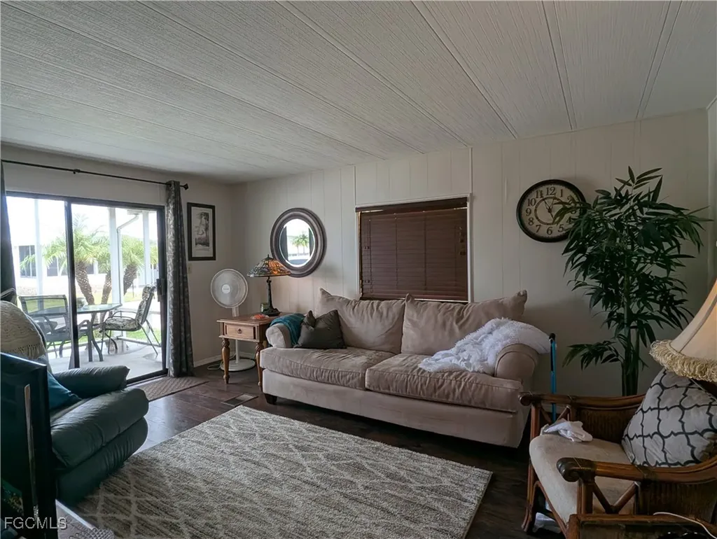 3390 Galaxy Way North Fort Myers FL 33903