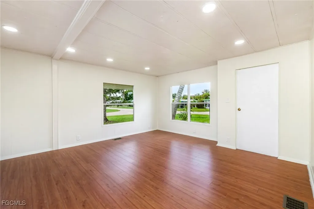 91 Twin Palms Drive Naples FL 34114