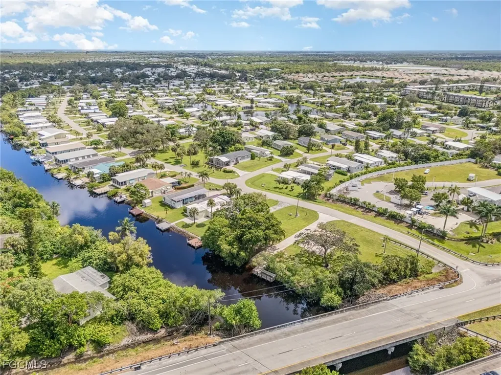 91 Twin Palms Drive Naples FL 34114