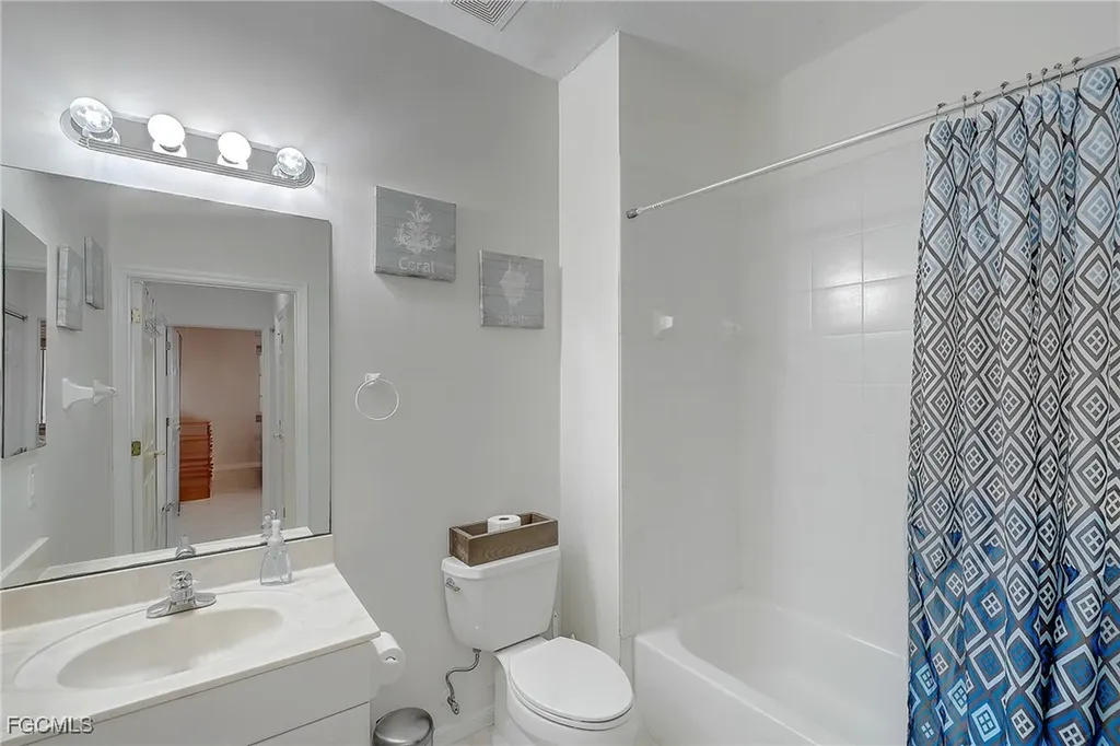 20051 Sanibel View Circle Fort Myers FL 33908