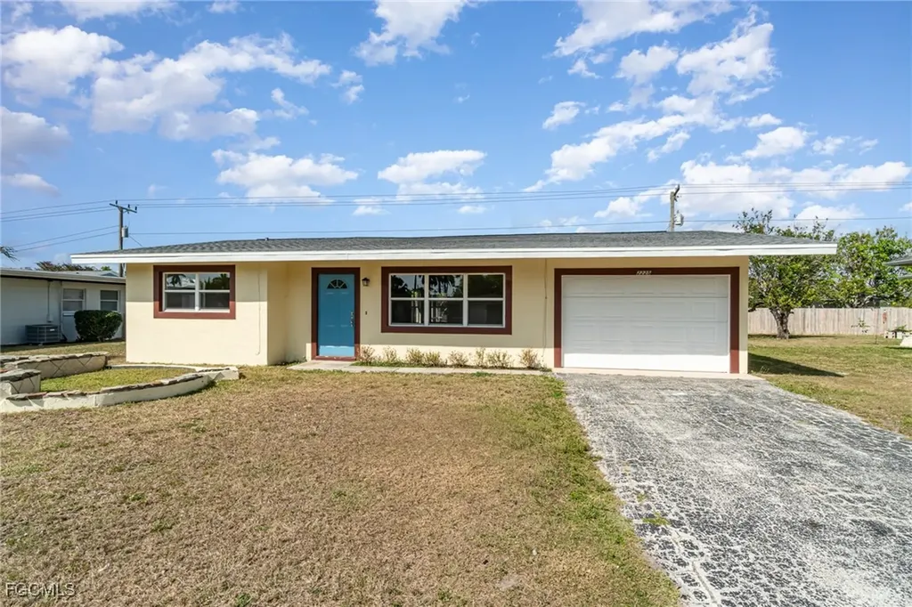 2225 Aldridge Avenue Fort Myers FL 33907