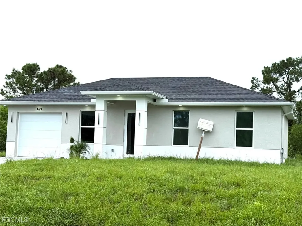 363 Hermosa Avenue Lehigh Acres FL 33974