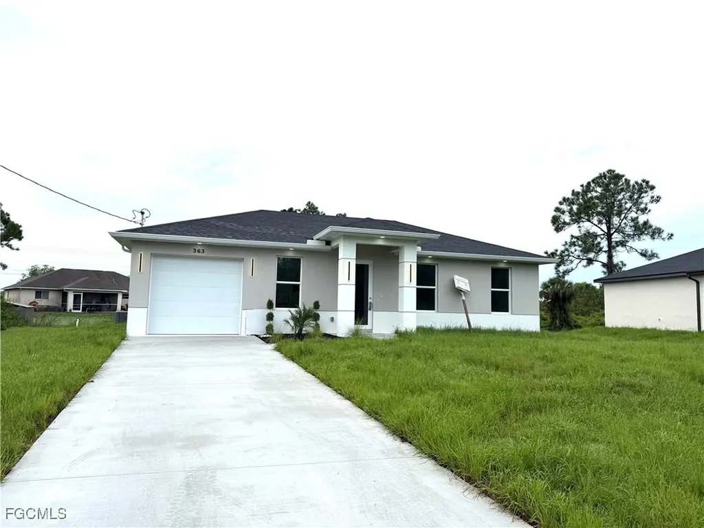 363 Hermosa Avenue Lehigh Acres FL 33974
