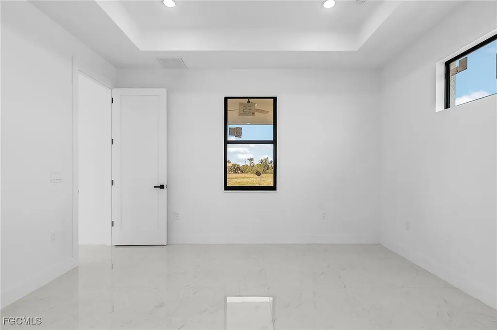 2721 NW 3rd Street Cape Coral FL 33993