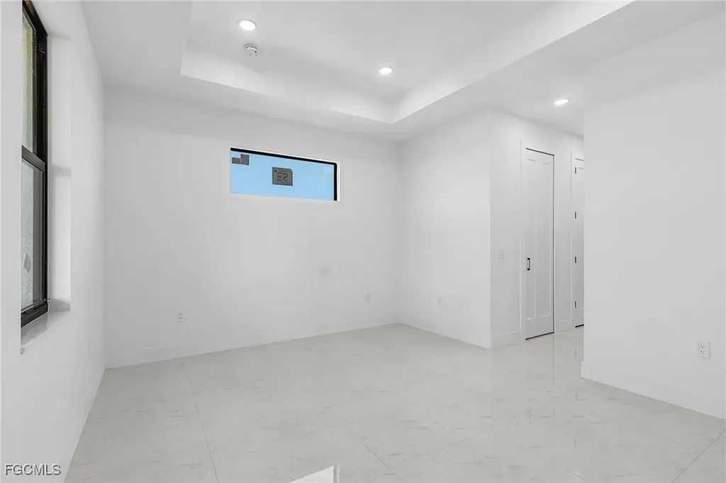 2721 NW 3rd Street Cape Coral FL 33993