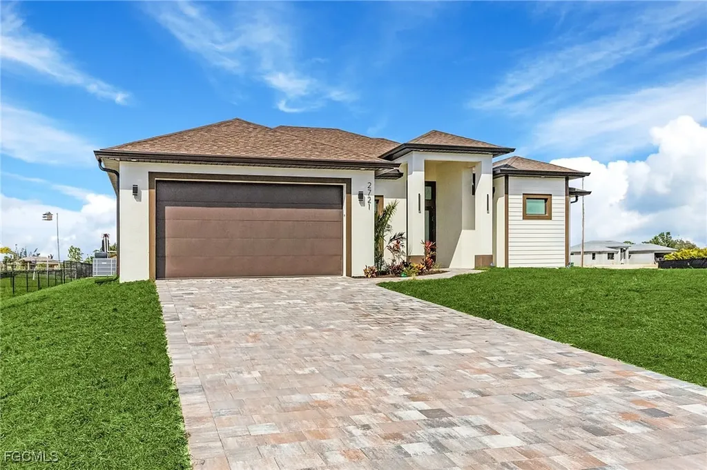 2721 NW 3rd Street Cape Coral FL 33993