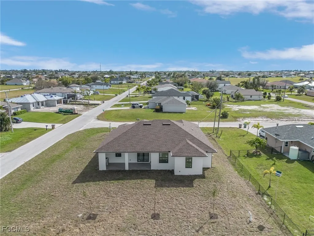 2721 NW 3rd Street Cape Coral FL 33993