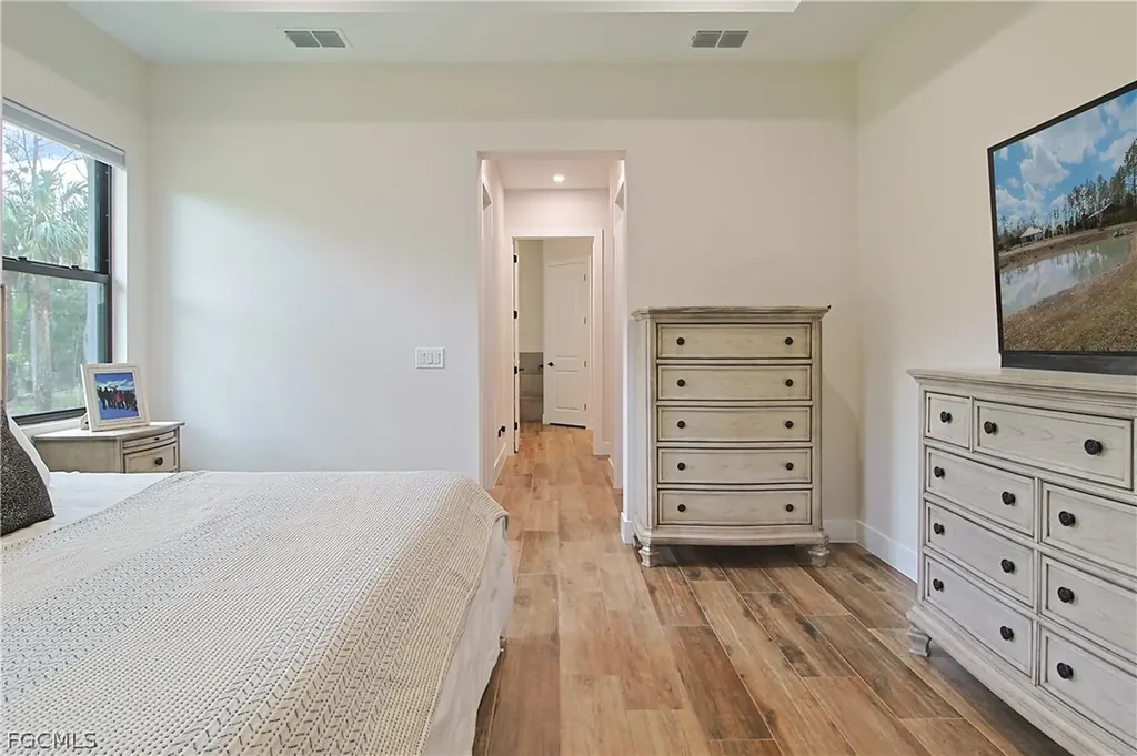 19401 Witts End Alva FL 33920