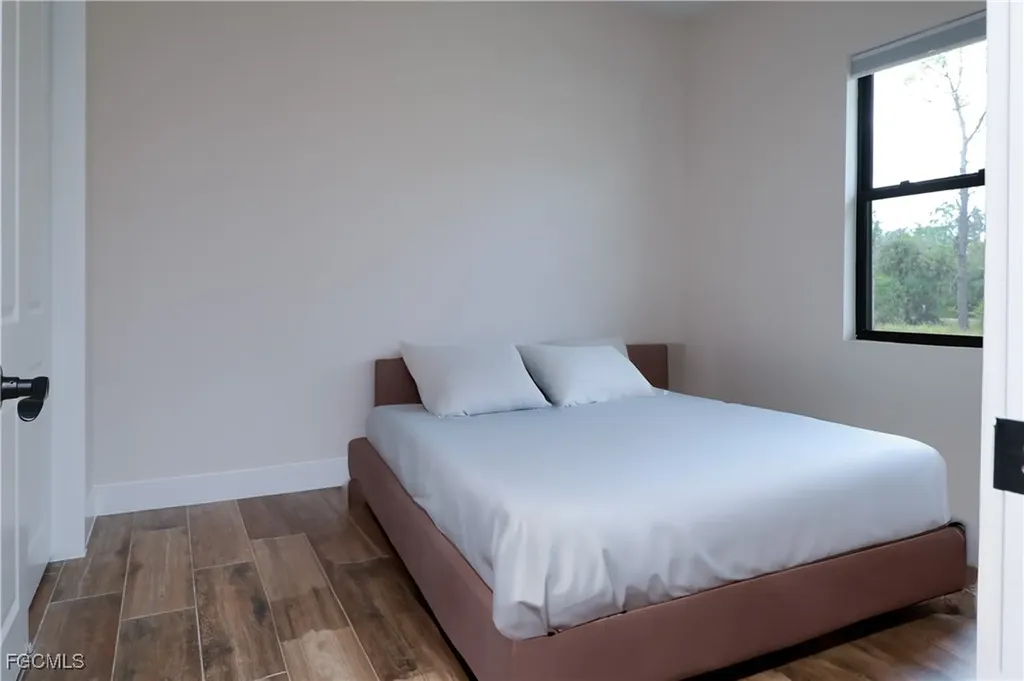 19401 Witts End Alva FL 33920