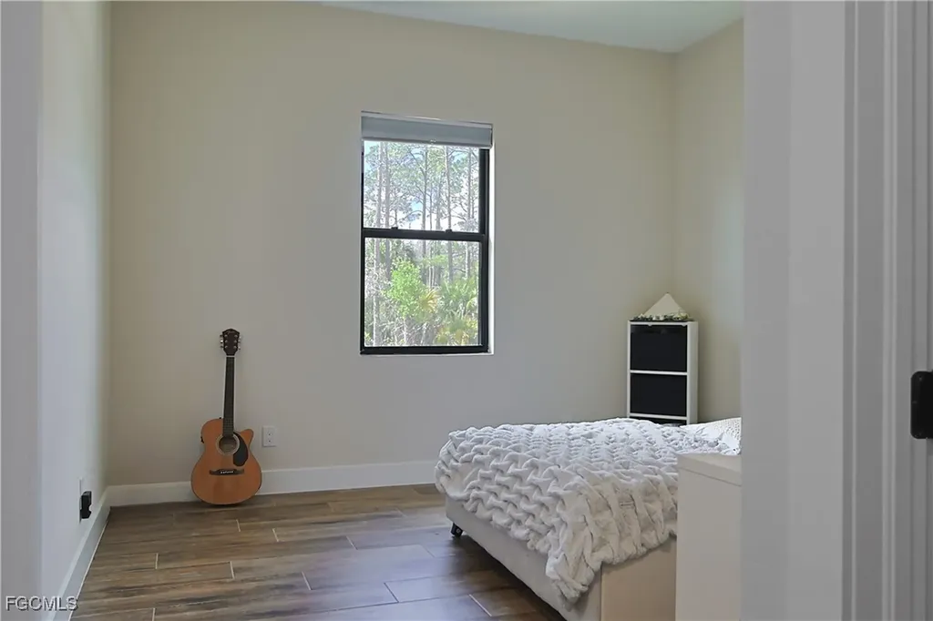 19401 Witts End Alva FL 33920