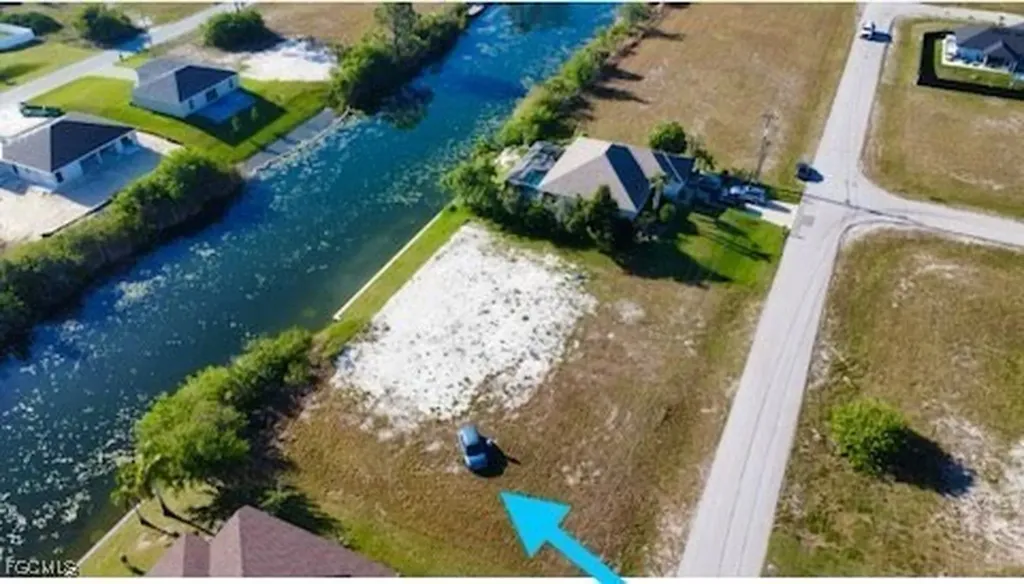 2025 NE 5th Place Cape Coral FL 33909