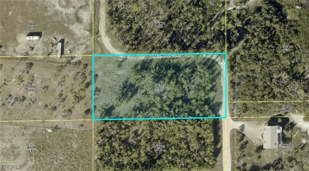 8721 Redwood Drive St. James City FL 33956