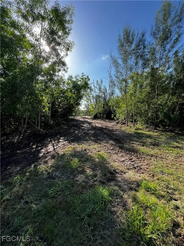 8721 Redwood Drive St. James City FL 33956