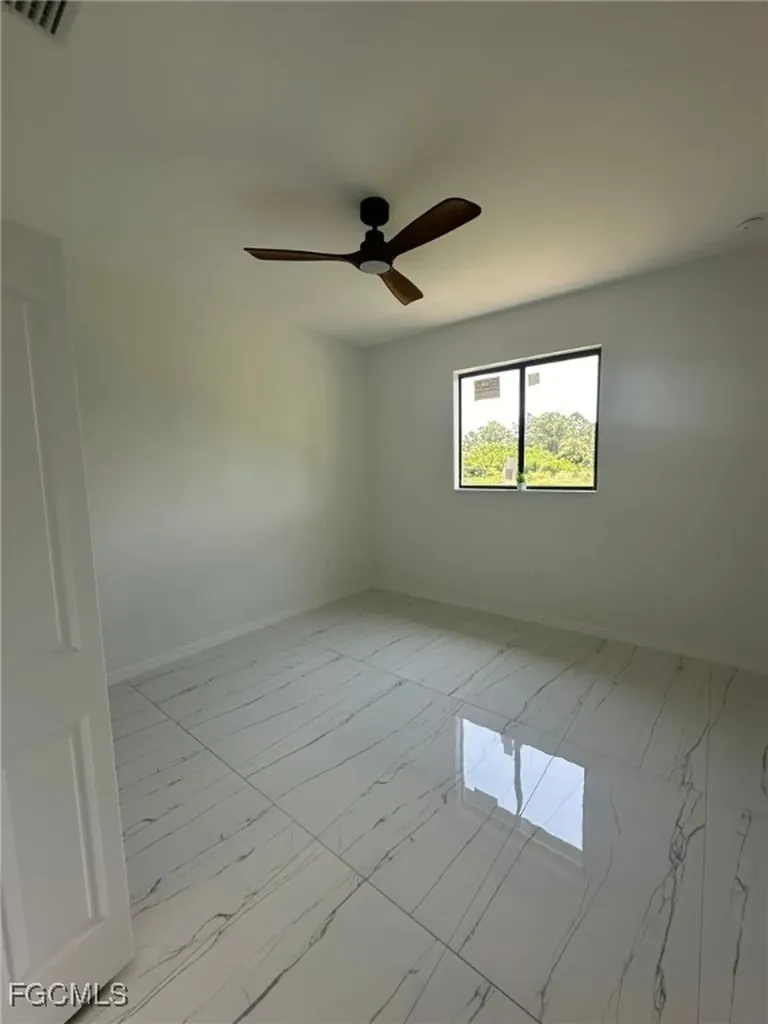 1049 Citrus Avenue S Lehigh Acres FL 33974
