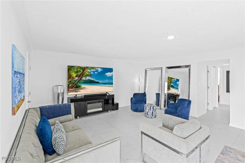3225 E Riverside Drive Fort Myers FL 33916