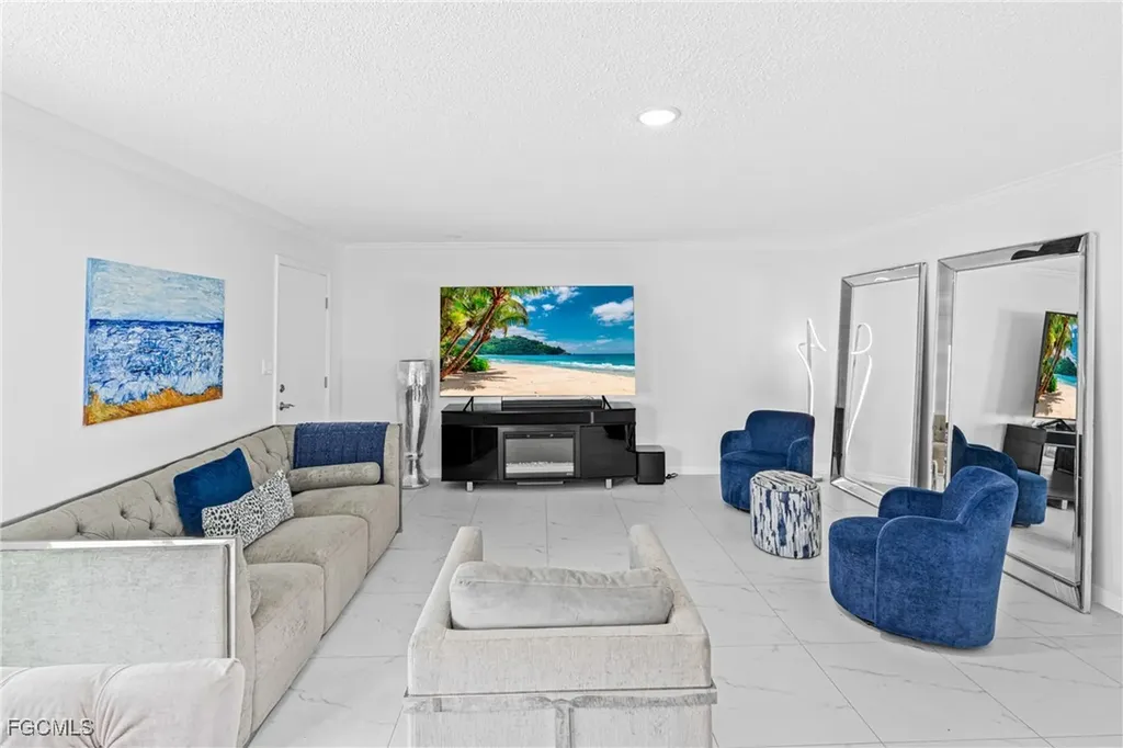 3225 E Riverside Drive Fort Myers FL 33916