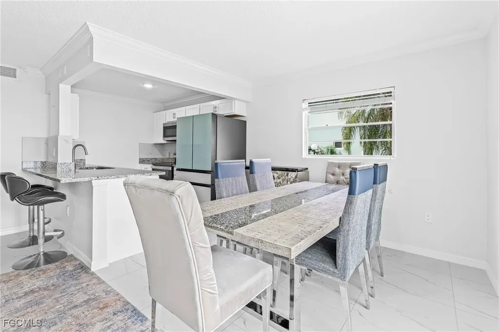 3225 E Riverside Drive Fort Myers FL 33916