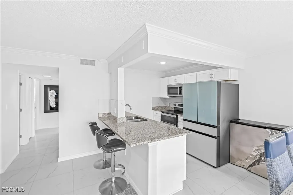 3225 E Riverside Drive Fort Myers FL 33916