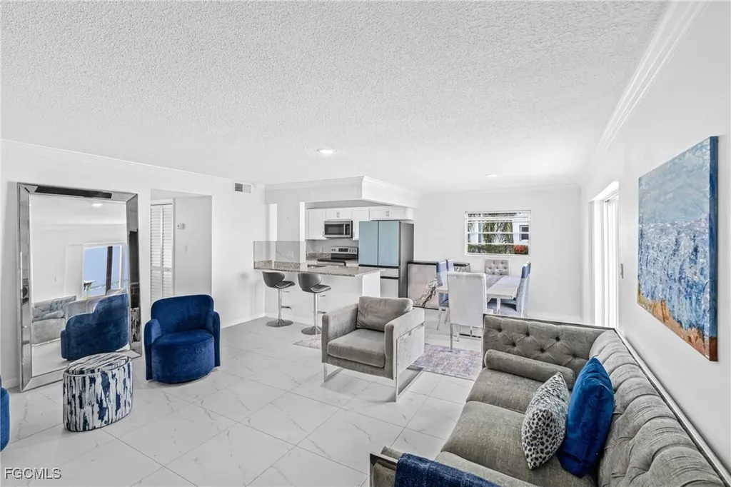 3225 E Riverside Drive Fort Myers FL 33916