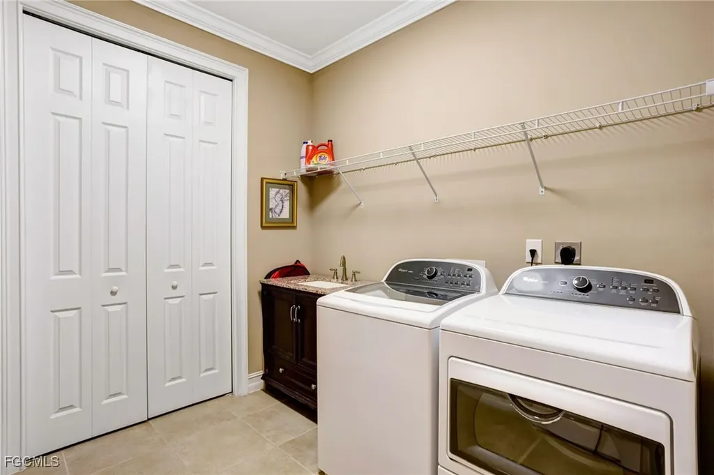 12710 Olde Banyon Boulevard North Fort Myers FL 33903