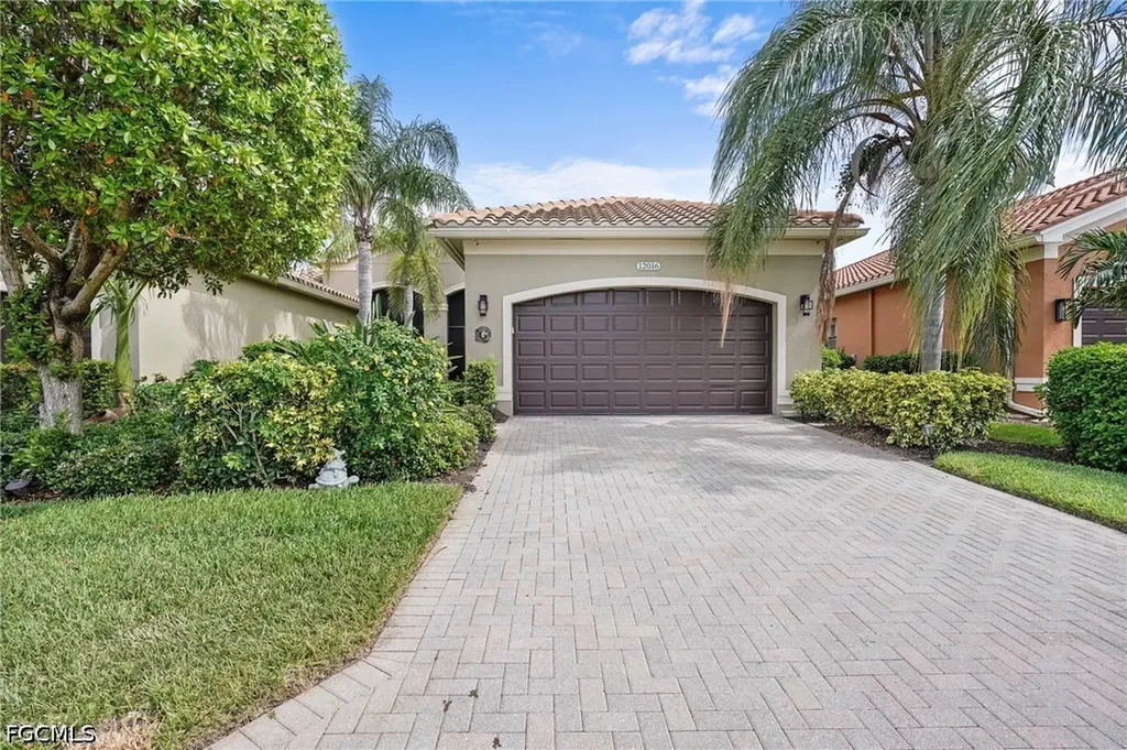 12016 Five Waters Circle Fort Myers FL 33913
