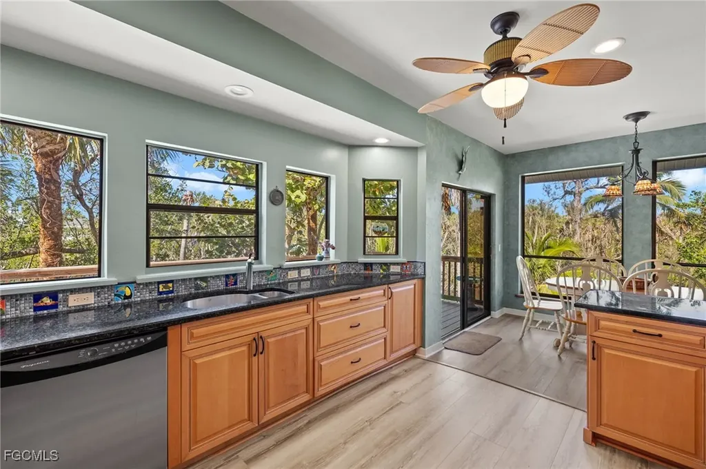 4631 Bowen Bayou Road Sanibel FL 33957