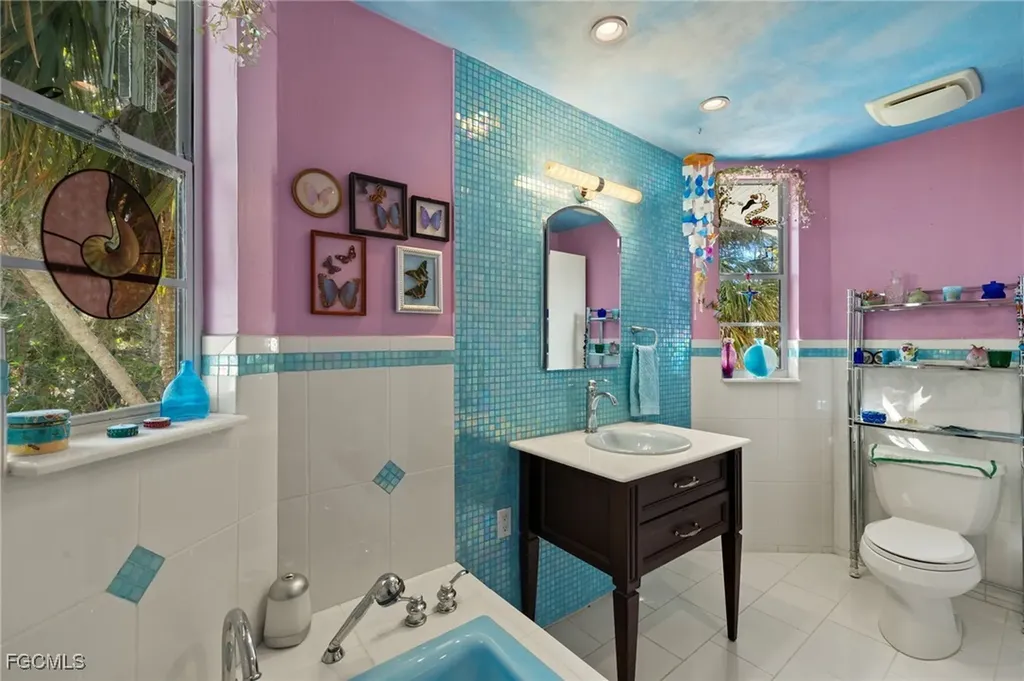 4631 Bowen Bayou Road Sanibel FL 33957