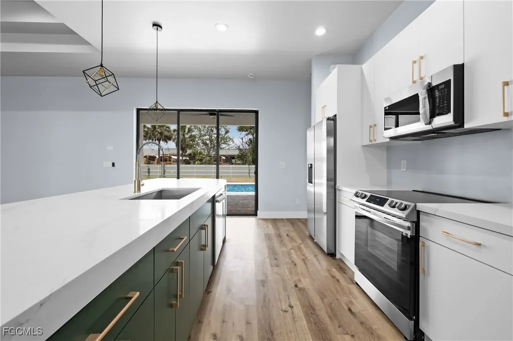 1333 NW 4th Street Cape Coral FL 33993