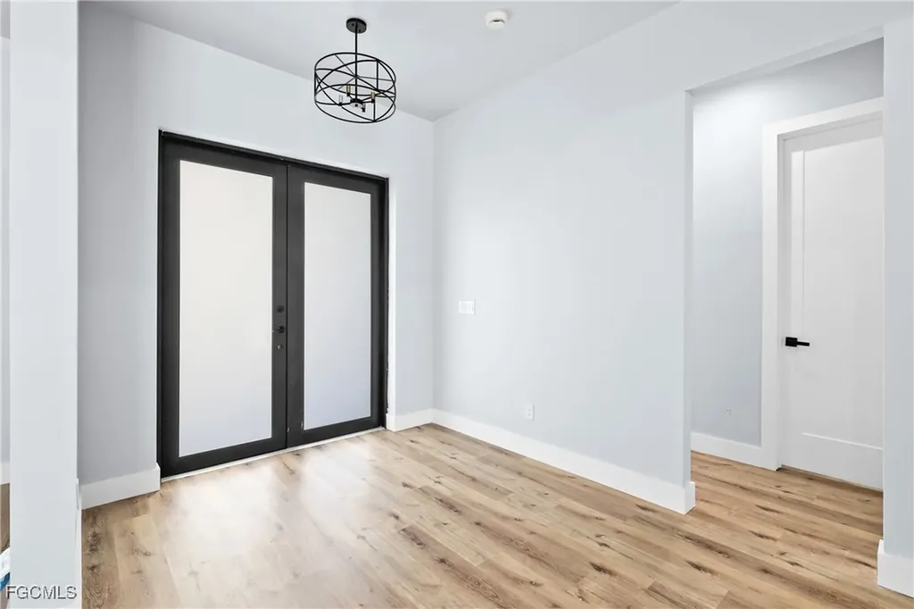 1333 NW 4th Street Cape Coral FL 33993