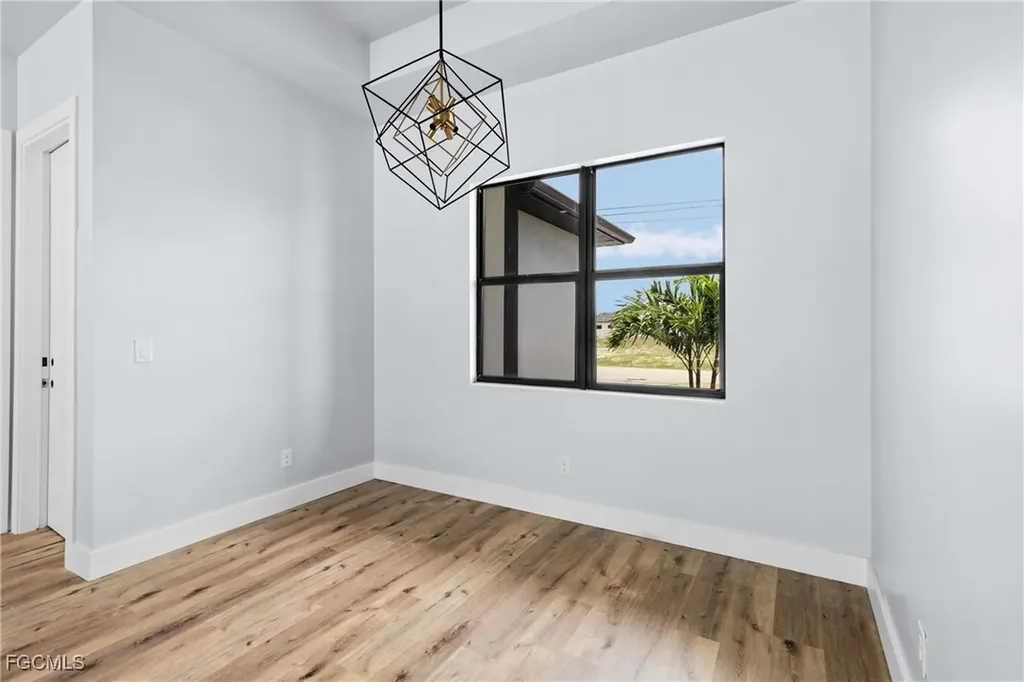 1333 NW 4th Street Cape Coral FL 33993