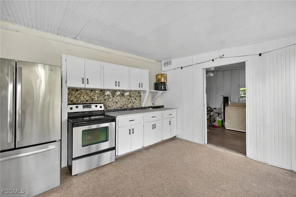 3742 Unique Circle Fort Myers FL 33908