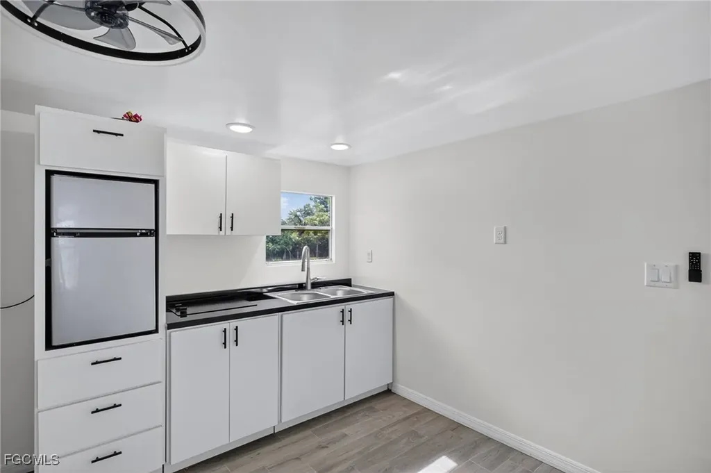 3742 Unique Circle Fort Myers FL 33908