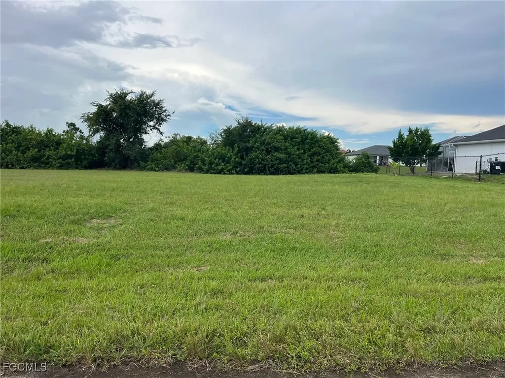 2610 NW 10th Street Cape Coral FL 33993