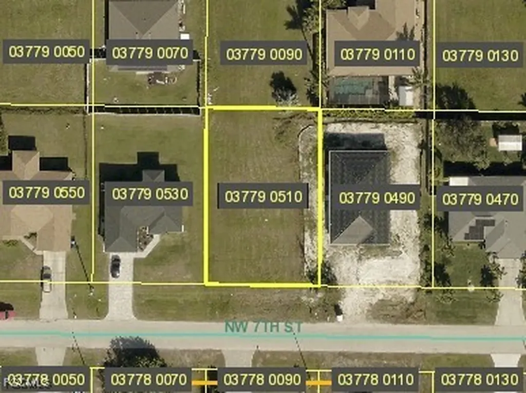 2241 NW 7th Street Cape Coral FL 33993