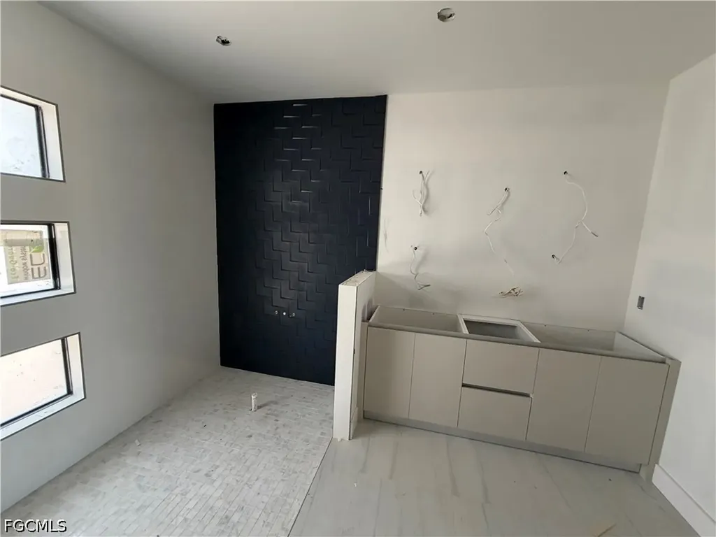 3821 NW 22nd Terrace Cape Coral FL 33993